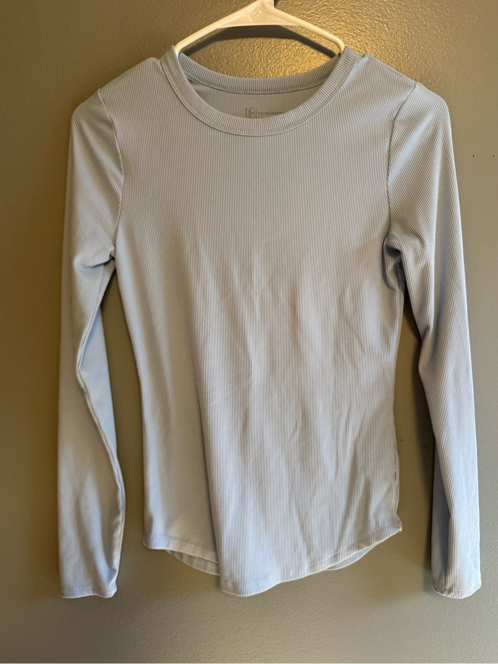 Long-Sleeve Ribbed Top - Light Blue